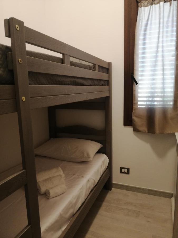ヴァルデーリチェ Casa Vacanze Doroteaヴィラ エクステリア 写真
